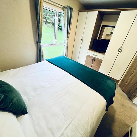 2 Bedroom Caravan Lg13, Shanklin, Isle Of Wight Esterno foto