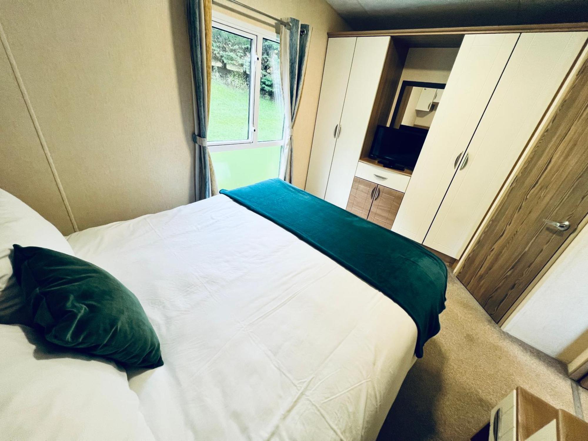 2 Bedroom Caravan Lg13, Shanklin, Isle Of Wight Esterno foto